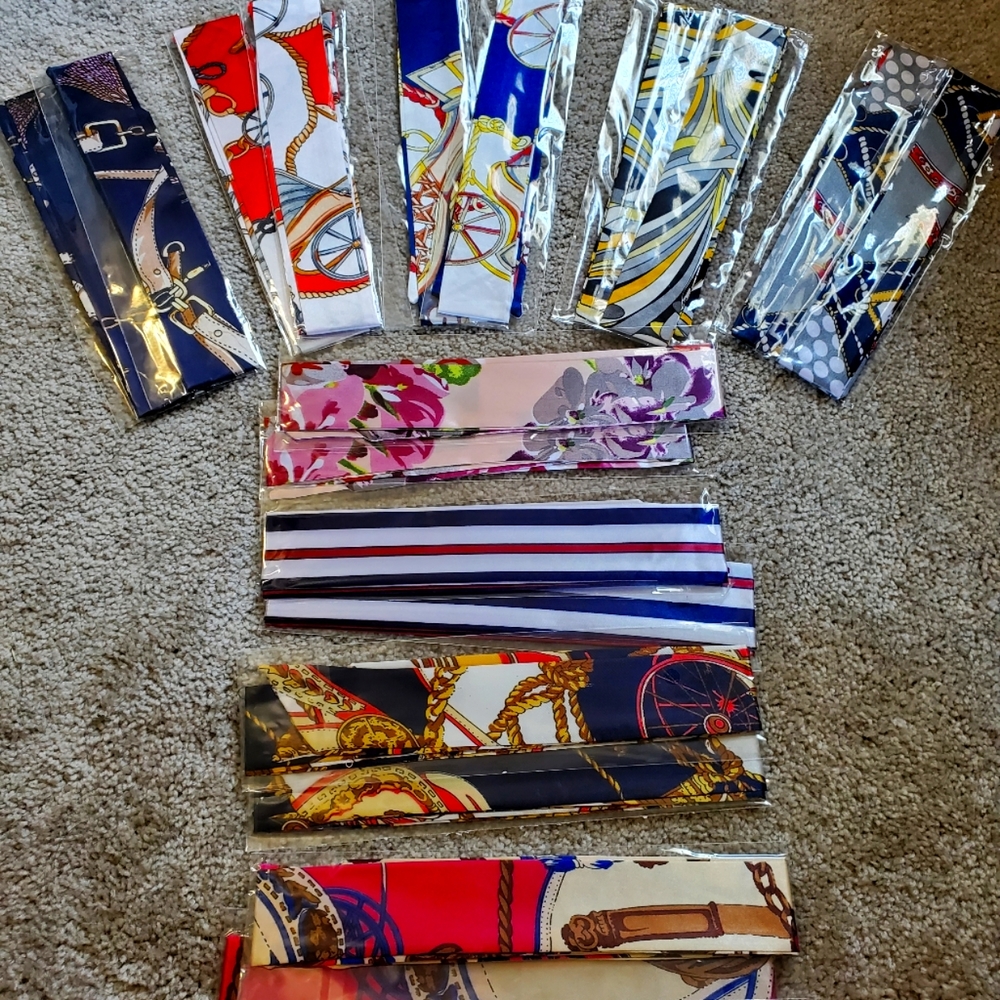 Twillies- (1) pair - beautiful designs